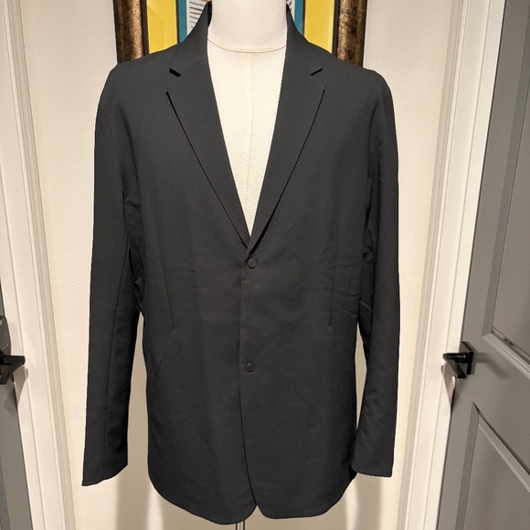 lululemon athletica Other - Lululemon Mens Sport Coat